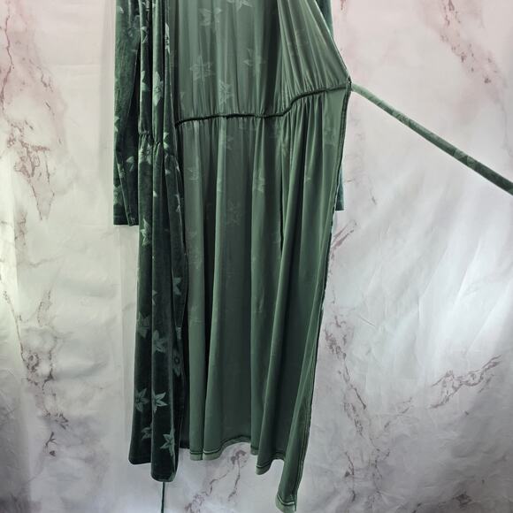 & Other Stories Dress Womens 6 Small Green Velvet Floral Midi Maxi Wrap Long - Picture 11 of 16
